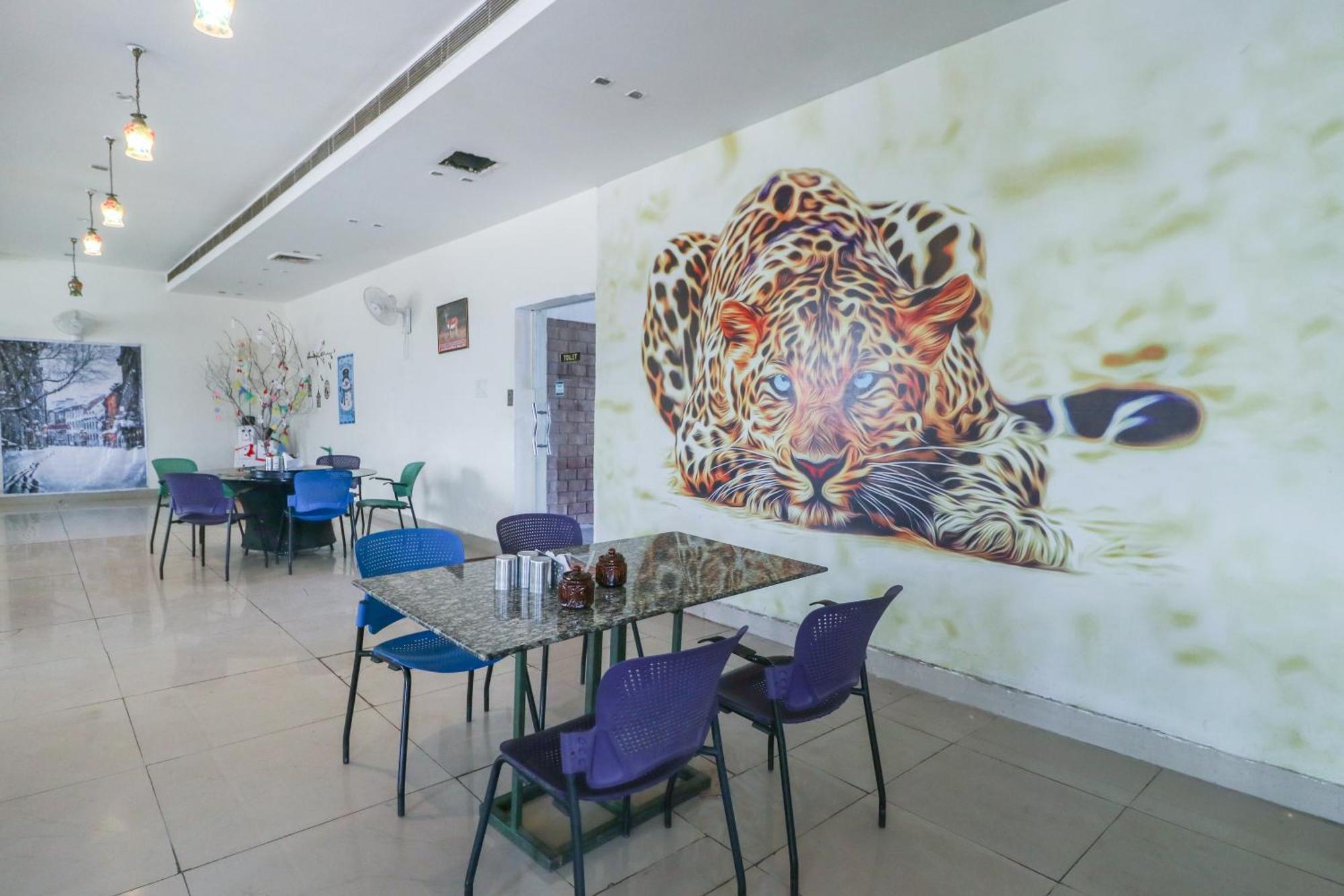 Hotel O Mg Mehak Garden Darbi Exterior photo